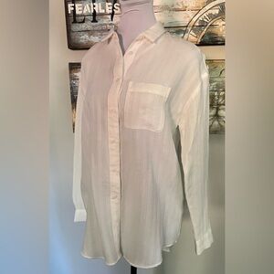 RW & CO Long Sleeve Button Down Blouse